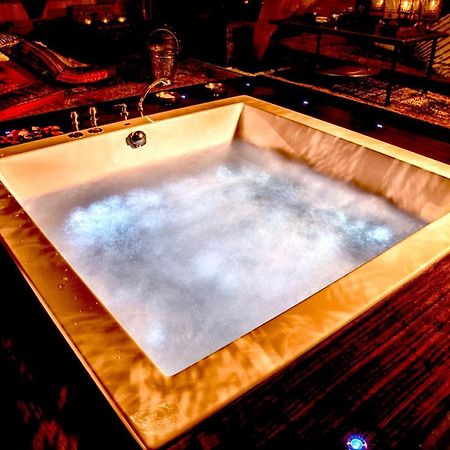 Bijou Hotel / Love And Romance Kallnach Экстерьер фото