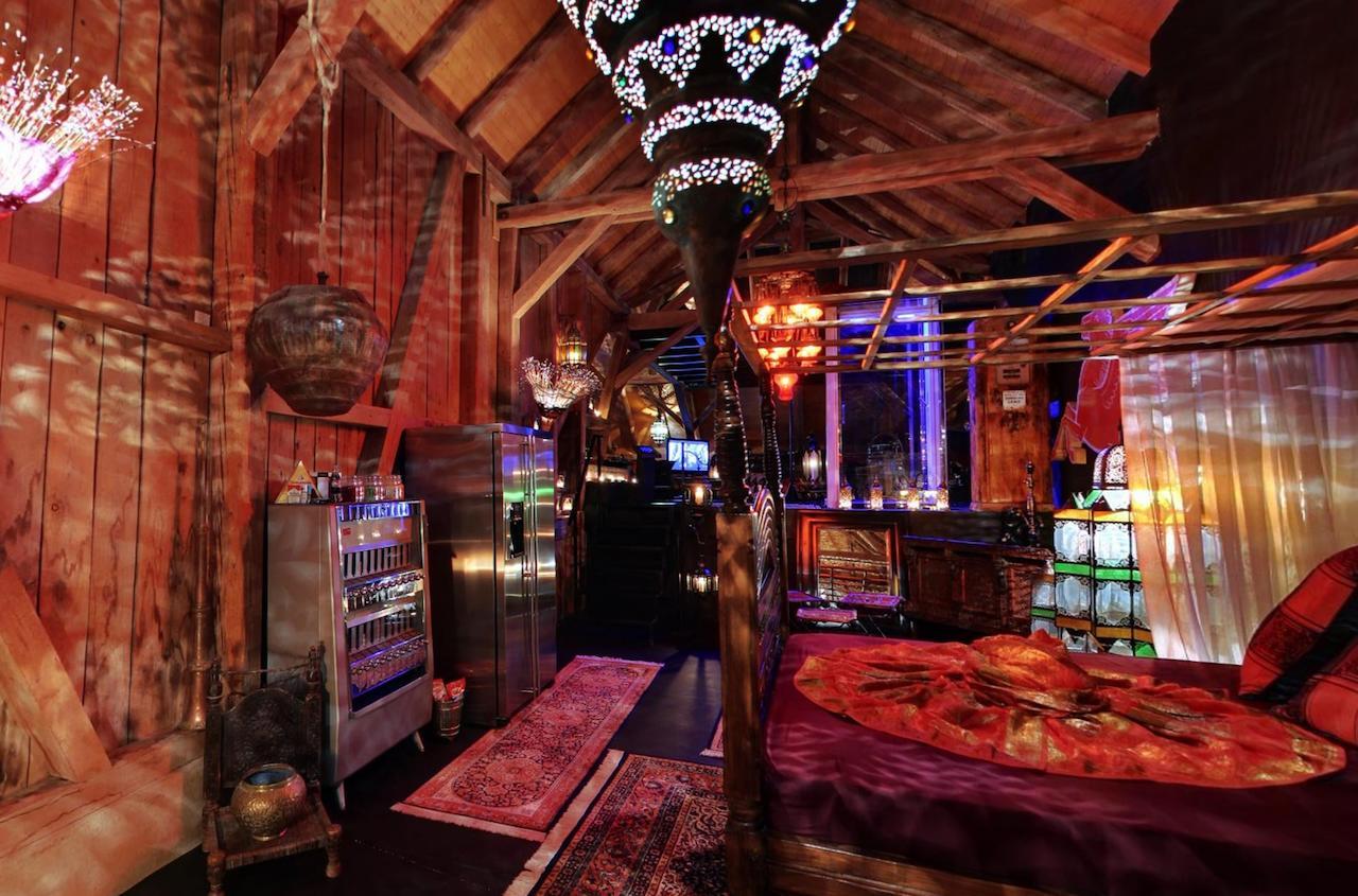 Bijou Hotel / Love And Romance Kallnach Номер фото