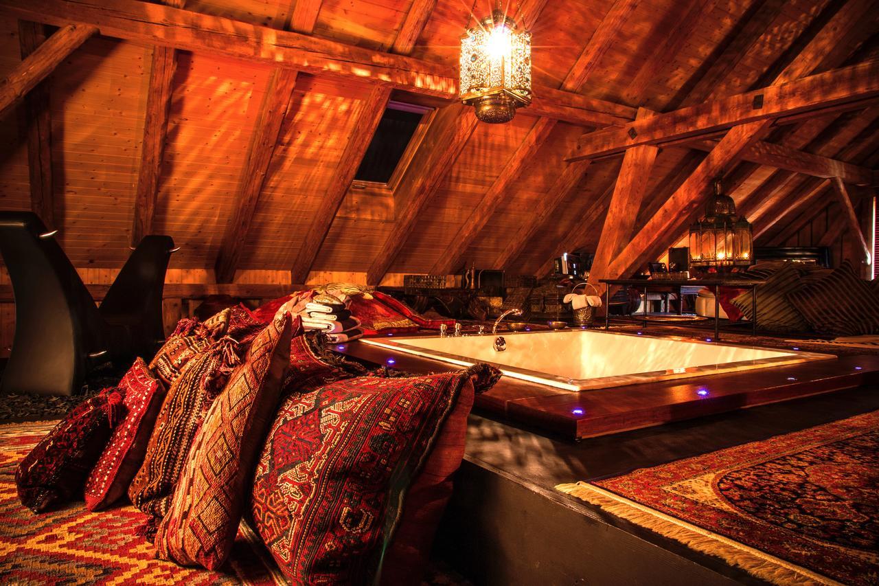 Bijou Hotel / Love And Romance Kallnach Номер фото